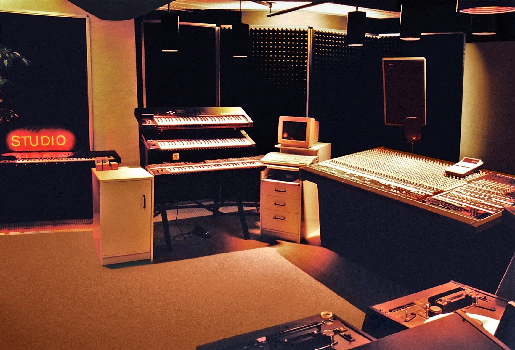 Studios — Philip Janz
